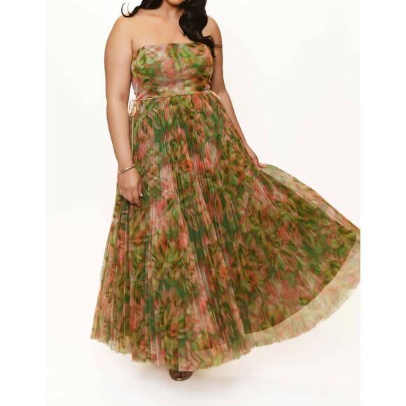 NEW HUTCH costella gown in sage blurred tropical jungle - Picture 3 of 6